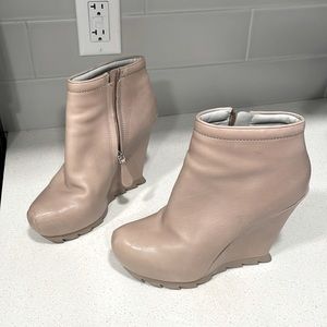 Camilla Skovgaard Beige Wedges Size 38